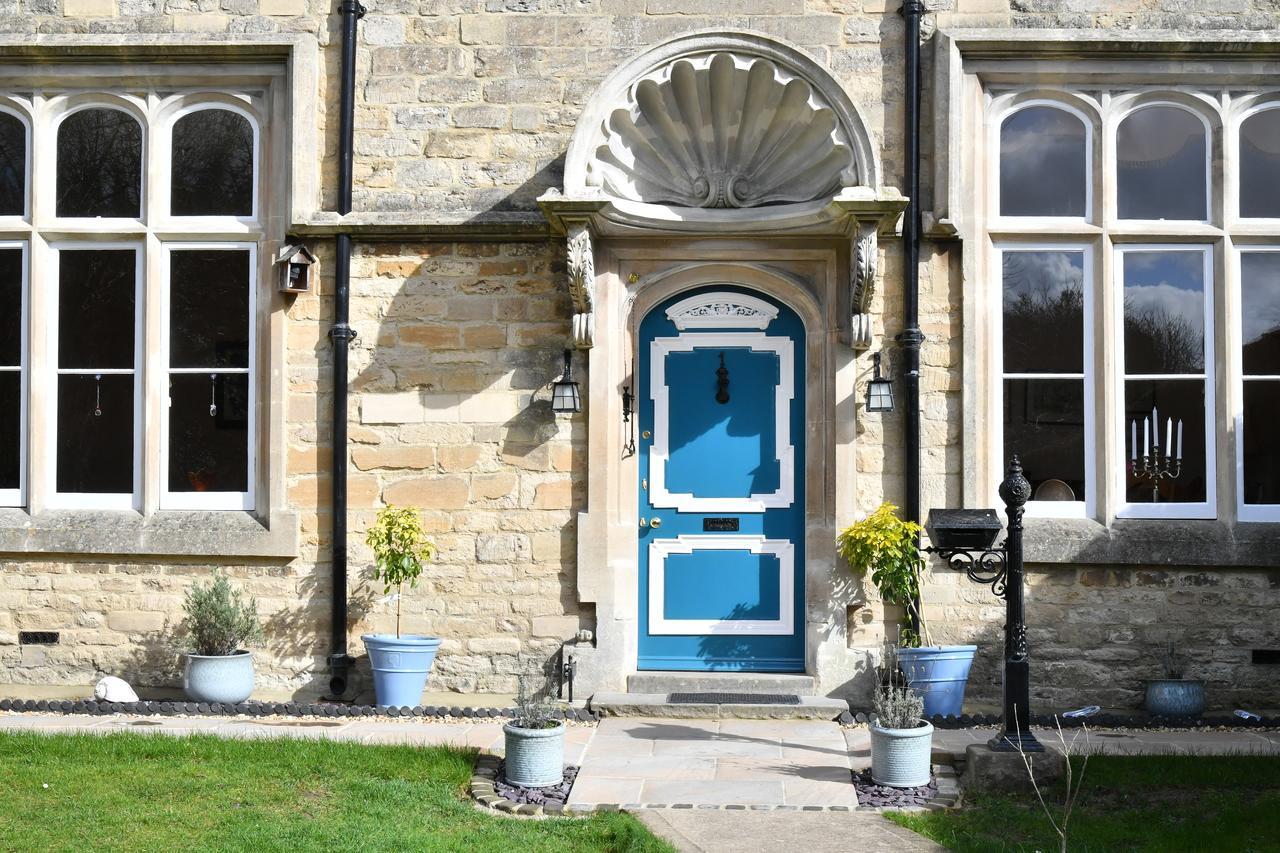 Heritage Bed And Breakfast Calne Bagian luar foto